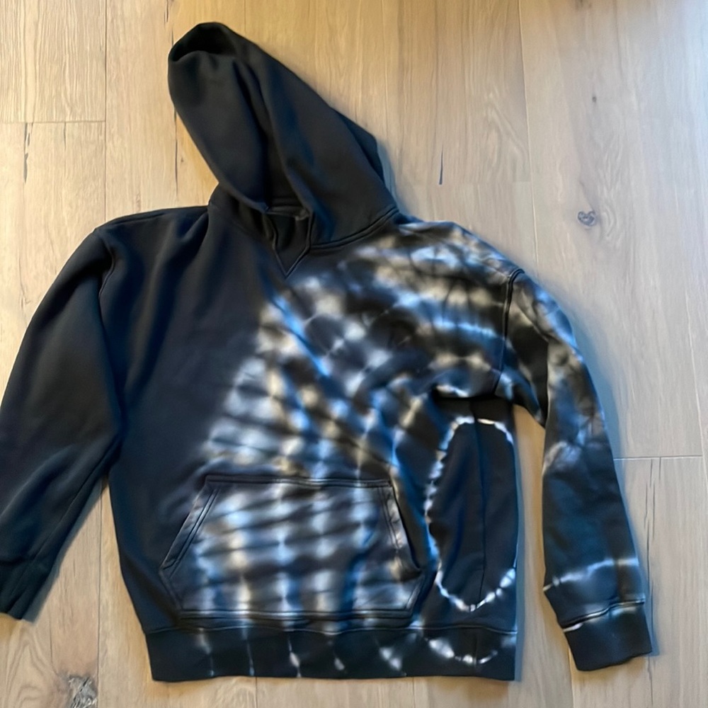 Gap Teen tie die hoodie in 14-16